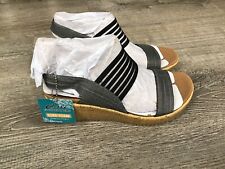 Skechers womens cali for sale  Round Lake