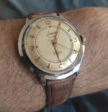 Ancienne montre vintage d'occasion  Yzeure