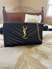 Bolsa tiracolo Saint Laurent lisa preta/dourada comprar usado  Enviando para Brazil