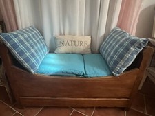 Petit lit coin d'occasion  Sauzet