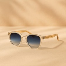 Lunettes soleil fumés d'occasion  Cergy-