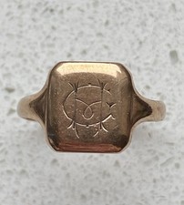 Size r.5 9ct for sale  BARNSTAPLE