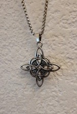 Collier pendentif noeud d'occasion  Amiens-