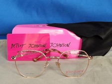 New women betsey for sale  Fayetteville