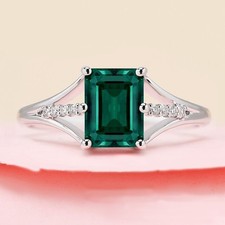 4.40ct emerald cut for sale  Edison