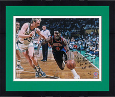 Foto emoldurada Joe Dumars pistões assinados 8x10 driblando v Larry Bird com Inss-4/LE 4 comprar usado  Enviando para Brazil