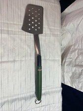 COLEMAN CAMPING - GRELHAR, B-B-Q, CORTADOR, AMACIADOR DE CARNE E ESPAÇULA comprar usado  Enviando para Brazil