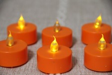 Pacote com 6 velas Tea Lights – luzes amarelas quentes cintilantes laranja sem chama, usado comprar usado  Enviando para Brazil