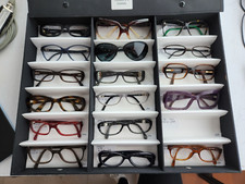 Lot lunettes chanel d'occasion  Grisy-Suisnes