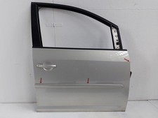 Touran 1t3 ab2010 gebraucht kaufen Touran 1t3 ab2010 gebraucht kaufen  Magdeburg