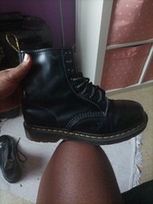 Paire doc martens d'occasion  Le Blanc-Mesnil