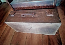 Usado, Baú de madeira vintage anos 20-40 capa dura, bagagem retrô, mala de viagem antiga de madeira comprar usado  Enviando para Brazil