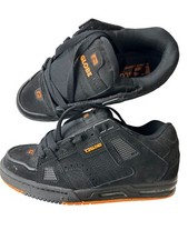 Tênis de Skate Globe Sabre Masculino Nitrocel Preto e Laranja Tamanho 9.5 EUA comprar usado  Enviando para Brazil