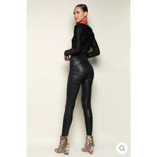 Legging Terese Sydonna PRETA NIKITA CINTURA ALTA PELE DE COBRA XS comprar usado  Enviando para Brazil