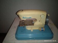 Macchina cucire vintage usato  Pavone Canavese