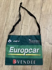 Ancienne musette cyclisme d'occasion  Gommegnies