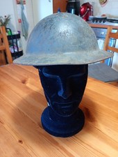 elmetto belga usato elmetto belga usato  Concordia sulla Secchia