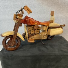 Motocicleta artesanal de madeira com detalhes em metal 12”x7”x3” comprar usado  Enviando para Brazil