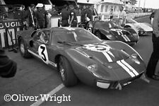 Usado, Ford GT40s vencedor de Le Mans 66 no grid de partida - Foto em preto e branco comprar usado  Enviando para Brazil