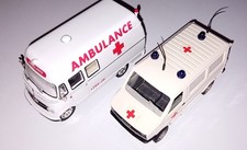 Lot ambulances old d'occasion  Beaulieu-sur-Dordogne