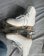 Patins glace jackson d'occasion  Thorigné-Fouillard