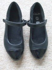 Girls clarks school for sale  BURY ST. EDMUNDS