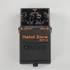 Pedal de efeitos de guitarra Boss Metal Zone MT-2 distorção testado funcionando botão faltando comprar usado  Enviando para Brazil