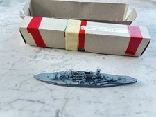 Modello metallo neptum usato  Trieste