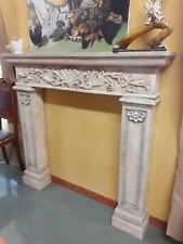 Italian fireplace carved usato  Lecce
