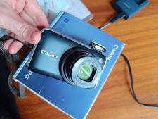 Fotocamera digitale canon usato  Imperia