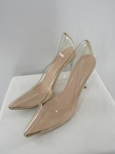 Women pretty little for sale  Fort Washington