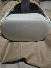 Oculus quest headset for sale  EPSOM