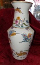 Superbe vase porcelaine d'occasion  Saint-Ouen