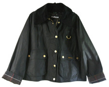 NOVA JAQUETA ENCERADA BARBOUR Feminina REIGHTON SPEY Preta TAMANHO EUA 10 #WAX234 comprar usado NOVA JAQUETA ENCERADA BARBOUR Feminina REIGHTON SPEY Preta TAMANHO EUA 10 #WAX234 comprar usado  Enviando para Brazil