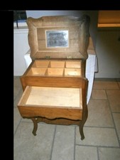 Ancien meuble couture d'occasion  Charenton-du-Cher