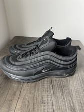Nike men sneakers for sale  DERBY