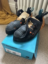 Scarpa instinct climbing for sale  GLOSSOP