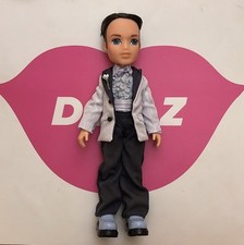 Bratz boyz formal for sale  Westfield