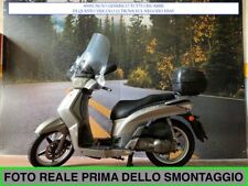 Sono disponibili ricambi usato  Italia