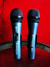 2 microfones cardioides dinâmicos vintage da década de 1990 Sennheiser E815S e E835 com clipes comprar usado 2 microfones cardioides dinâmicos vintage da década de 1990 Sennheiser E815S e E835 com clipes comprar usado  Enviando para Brazil