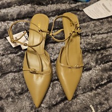 Woman zara heels for sale  LONDON