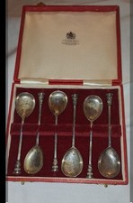 Appointment h.m. queen for sale  LONDON