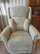 Braithwaite riser recliner for sale  PEVENSEY