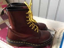 Bottines doc martens d'occasion  Saint-Malo