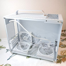 BRANCO Micro-ATX Mini Torre PC Estojo Lado de Vidro com Cabo de Ventiladores Portátil *DANIFICADO* comprar usado  Enviando para Brazil