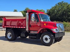 2005 international 7400 for sale  Saint Joseph
