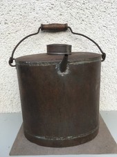 Ancien bidon ovale d'occasion Ancien bidon ovale d'occasion  Arinthod