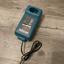 Makita dc1414 ladegerät gebraucht kaufen  Mülheim an der Ruhr