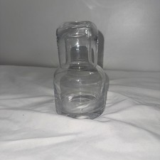 Garrafa de cabeceira de vidro soprado à mão.  Capa de vidro funciona como um copo. 14 Oz.  comprar usado  Enviando para Brazil