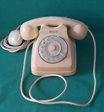 Vecchio telefono fisso usato  Italia